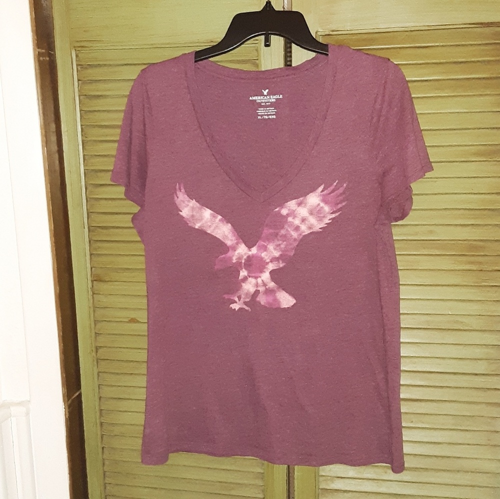 American eagle short sleeve shirt